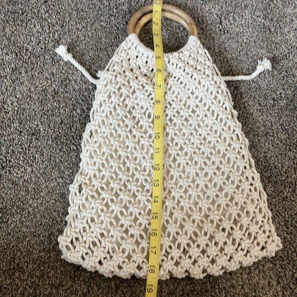 Macrame Bag Wooden Handles - Picture 2 of 7